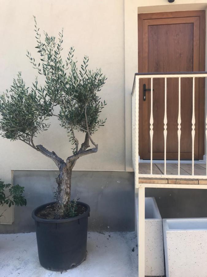 Novem Appartement Zadar Buitenkant foto