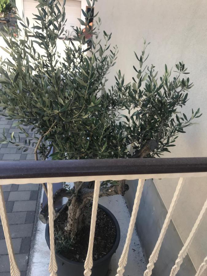 Novem Appartement Zadar Buitenkant foto