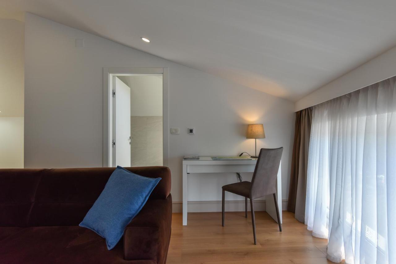 Novem Appartement Zadar Buitenkant foto
