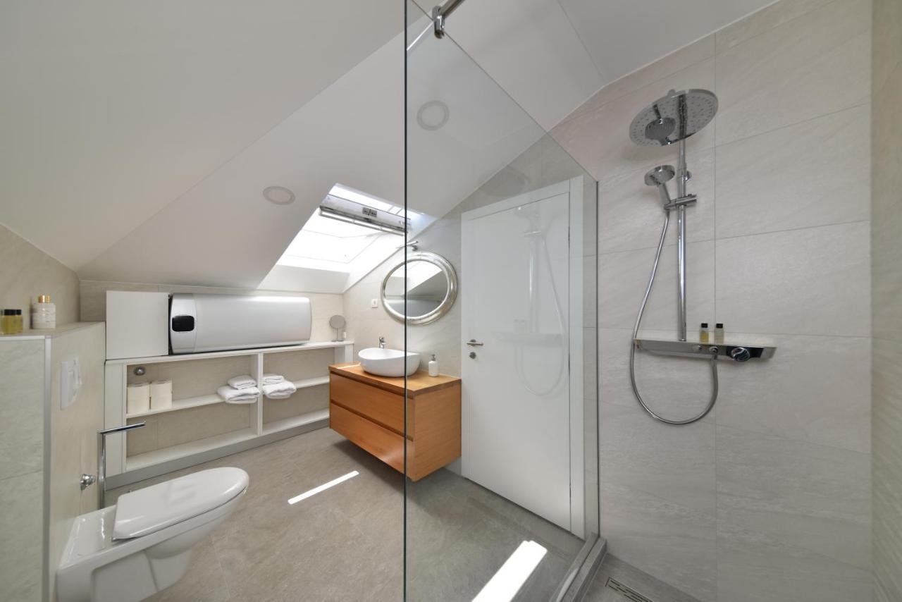 Novem Appartement Zadar Buitenkant foto