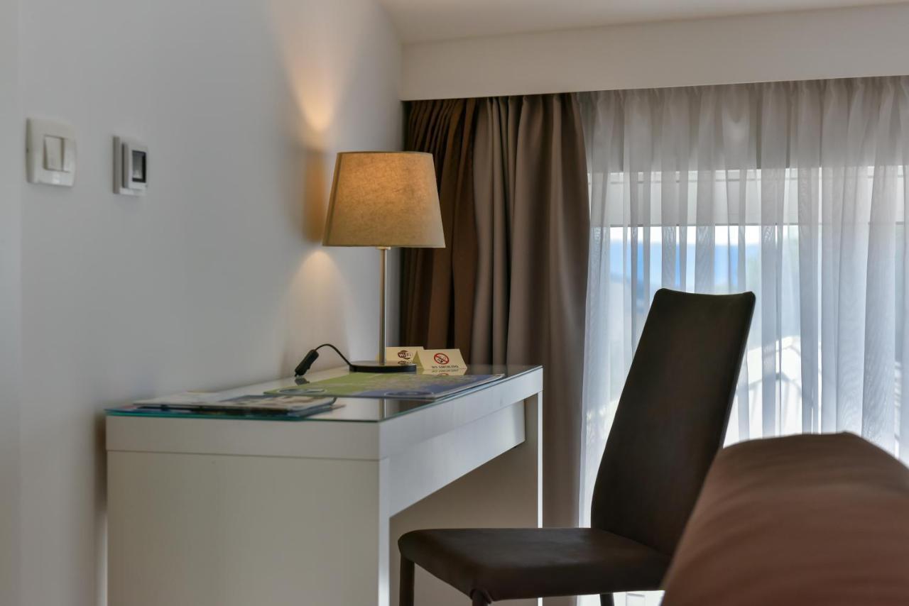 Novem Appartement Zadar Buitenkant foto