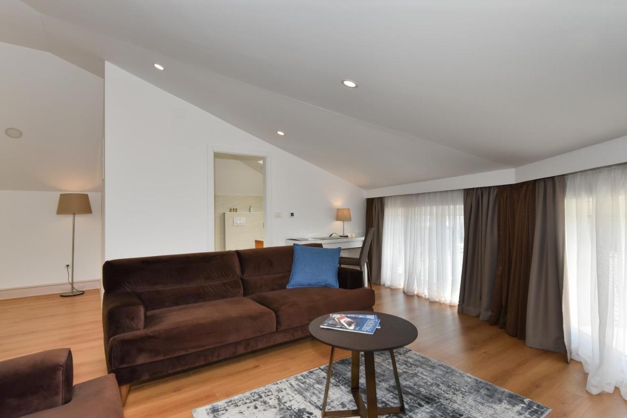 Novem Appartement Zadar Buitenkant foto