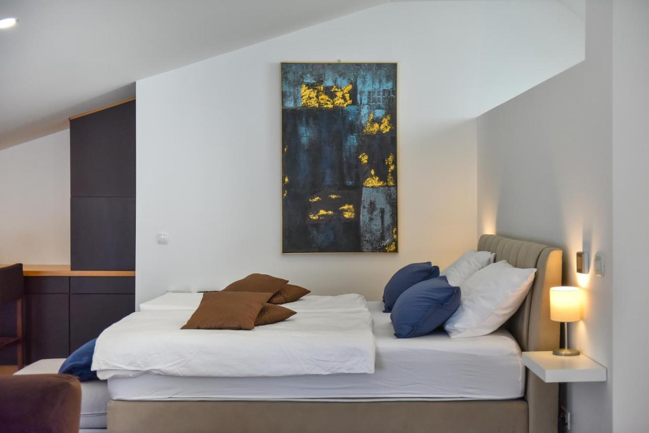 Novem Appartement Zadar Buitenkant foto